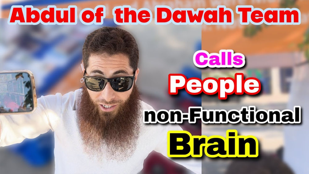Abdul of the Muslim Dawah Team calls people non-functional brain/BALBOA PARK